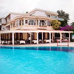 Club Boran Mare 度假村 5*