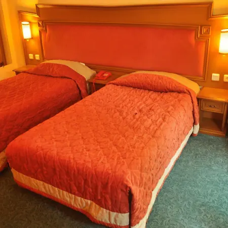 Club Boran Mare 5* קמר