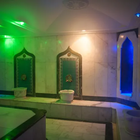 Club Boran Mare 5*