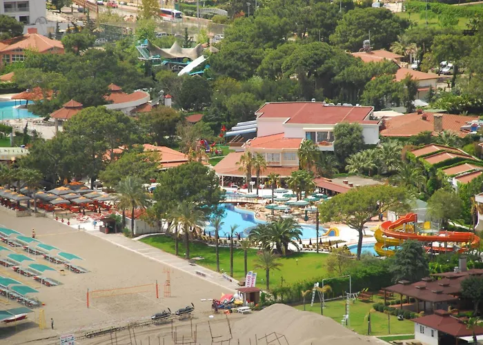 منتجع Club Boran Mare كمر