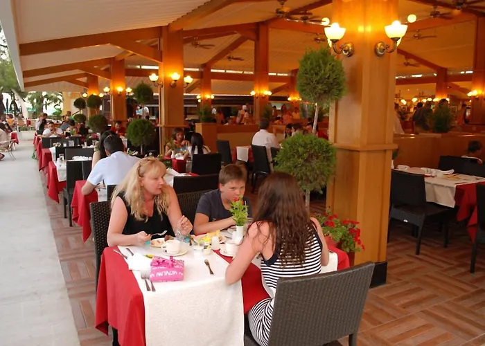 Club Boran Mare 5*