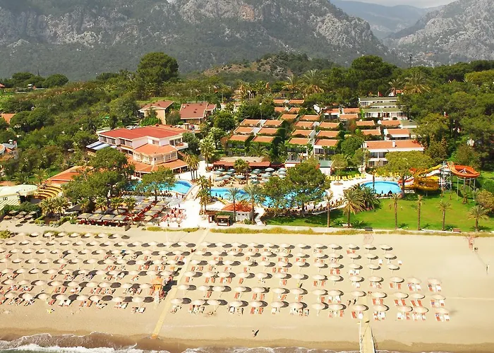 Club Boran Mare منتجع كمر
