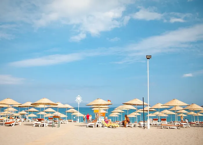 Club Boran Mare منتجع كمر